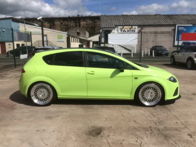 2009 SEAT LEON 2.0 FR TDI 5d 168 BHP image 4