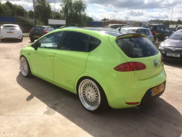 2009 SEAT LEON 2.0 FR TDI 5d 168 BHP image 7