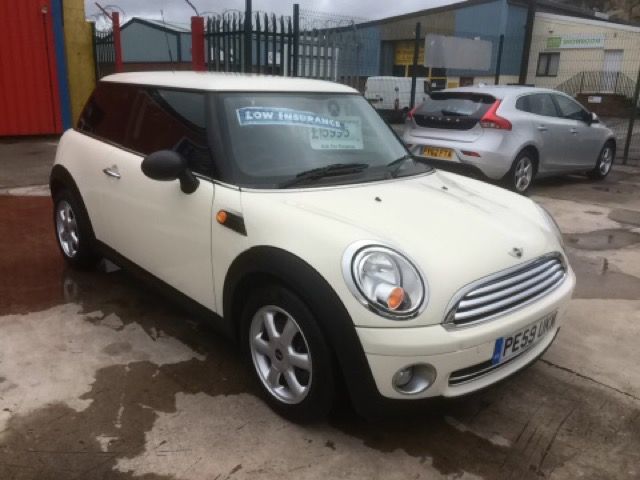 2009 MINI HATCH 1.4 ONE 3d 94 BHP image 4