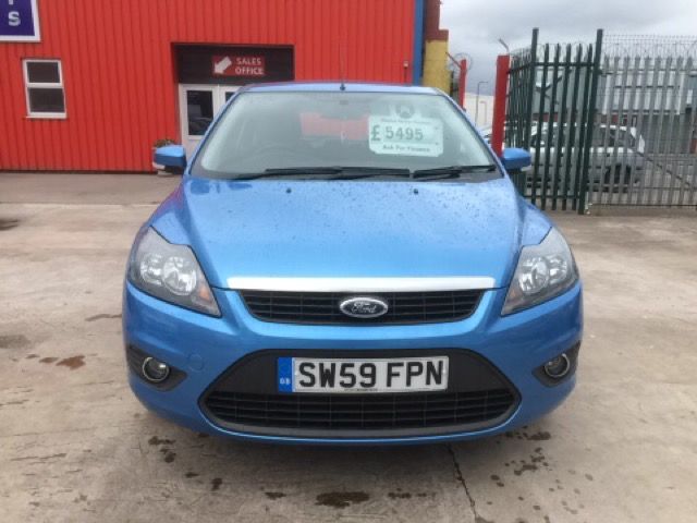 2009 FORD FOCUS 1.6 ZETEC 5d 100 BHP image 2