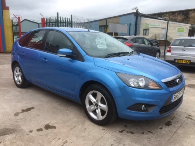 2009 FORD FOCUS 1.6 ZETEC 5d 100 BHP image 3