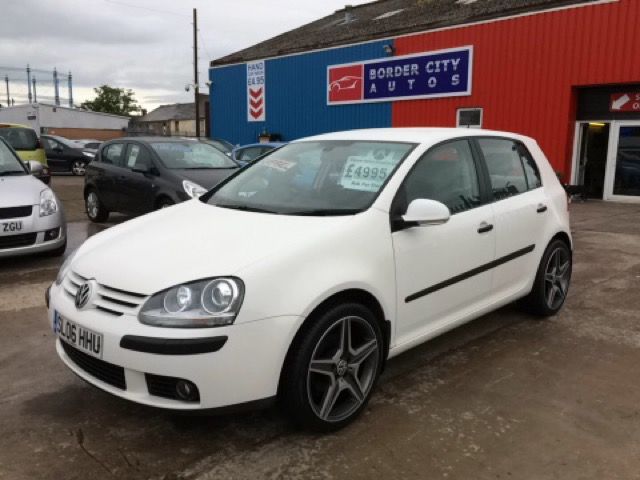 2006 VOLKSWAGEN GOLF 1.9 SE TDI 5d 103 BHP image 1