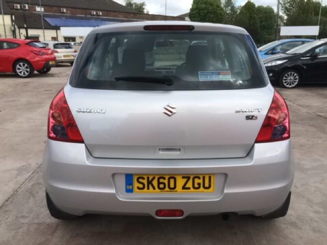 2010 SUZUKI SWIFT 1.3 SZ3 3d 91 BHP image 4