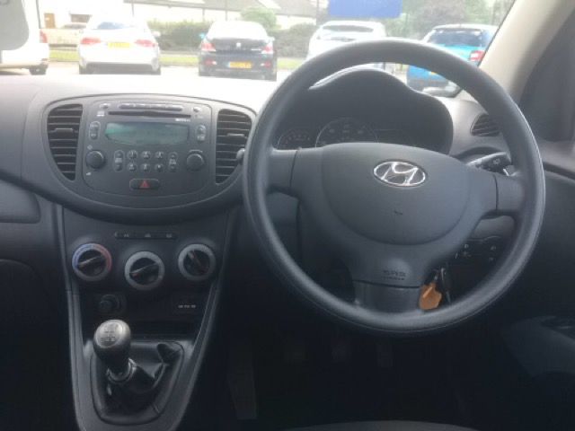 2011 HYUNDAI I10 1.2 ACTIVE 5d 85 BHP image 5