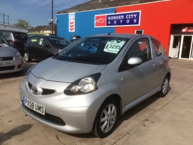 2008 TOYOTA AYGO 1.0 PLATINUM VVT-I 3d 68 BHP image 1