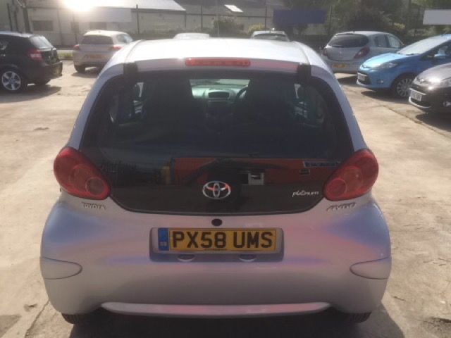 2008 TOYOTA AYGO 1.0 PLATINUM VVT-I 3d 68 BHP image 4