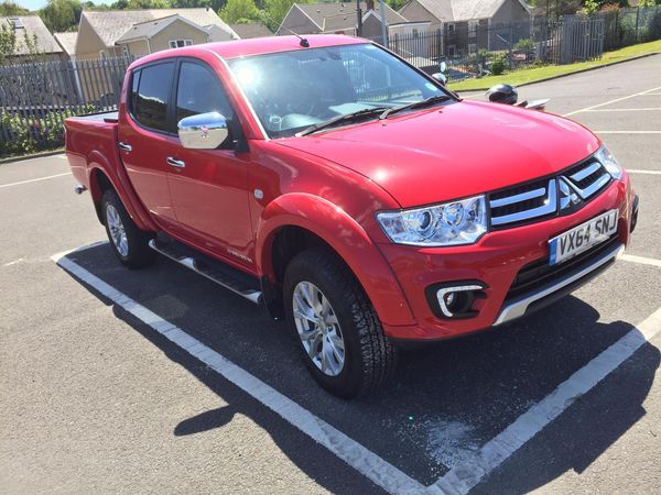 2014 Mitsubishi L200 Double Cab DI-D Barbarian 4WD image 1