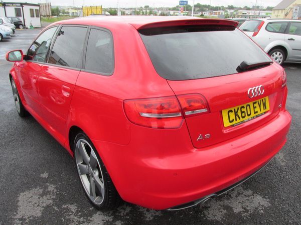 2010 Audi A3 2.0 TDI Black Edition / Start Stop image 5