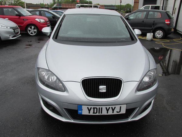 2011 SEAT Leon 1.6 TDI CR SE DSG Auto image 2