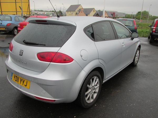 2011 SEAT Leon 1.6 TDI CR SE DSG Auto image 6