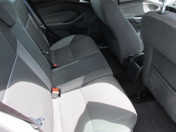 2012 Ford Focus 1.6 TDCi 115 Edge image 9
