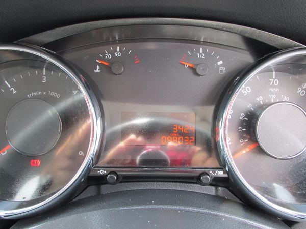 2011 Peugeot 5008 1.6 HDi 110 Sport EGC Auto image 6