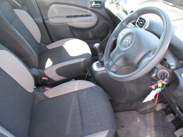 2012 Citroen C3 Picasso 1.6 HDi 8V VTR+ image 9