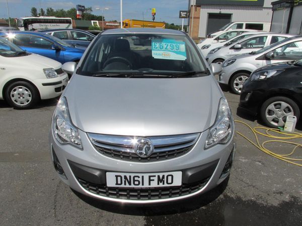 2011 Vauxhall Corsa 1.2 SE image 2