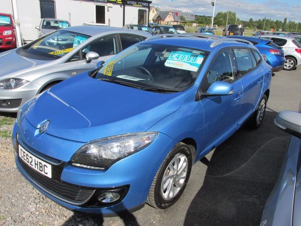 2012 Renault Megane 1.5 dCi 110 Dynamique TomTom [Start Stop] image 3
