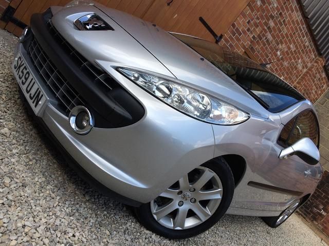 2009 Peugeot 207 CC 1.6 VTi Sport 2dr image 2