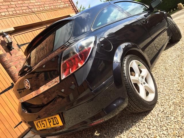 2007 Vauxhall Astra 1.9 CDTi SRi Sport Hatch 3dr image 3