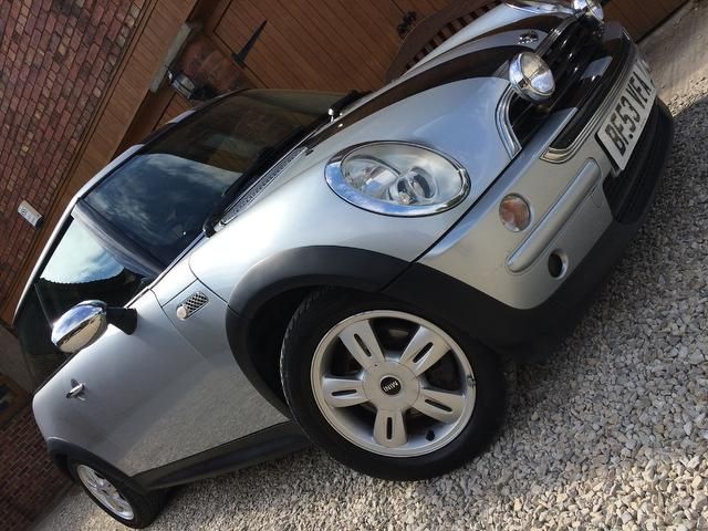 2003 MINI Hatch One 1.4 D One 3dr image 1