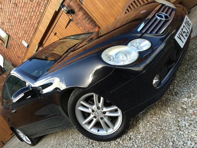 2003 Mercedes-Benz C Class 2.1 C220 CDI SE 2dr image 1