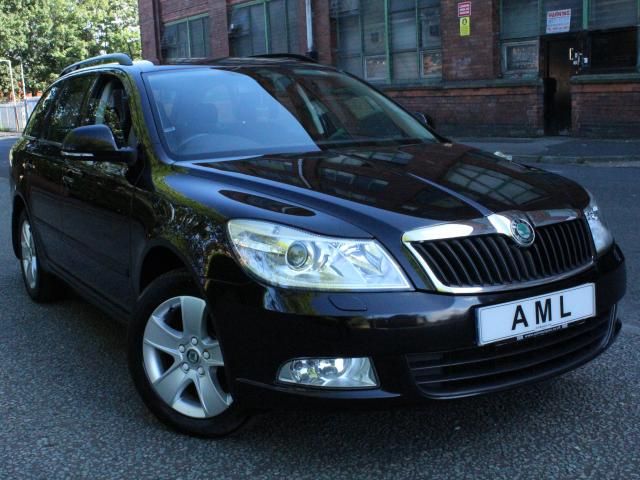 2012 SKODA OCTAVIA 1.6 TDI CR Elegance 5dr image 1