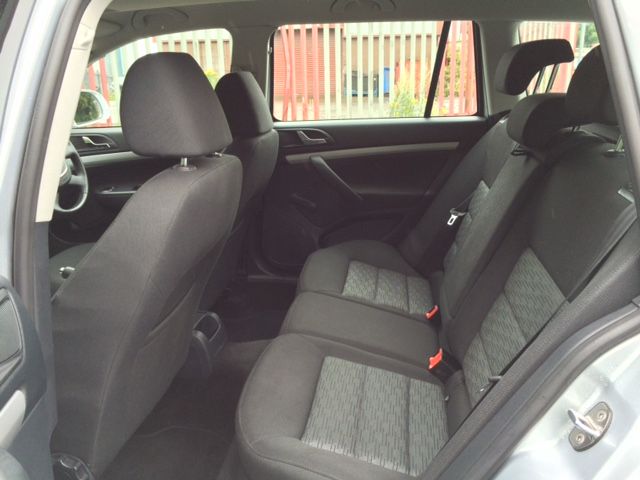 2012 SKODA OCTAVIA 1.6 GREENLINE II TDI CR 5d image 8