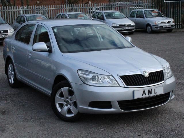 2012 SKODA OCTAVIA 1.6 TDI CR SE Special Edition Connect 5dr image 1