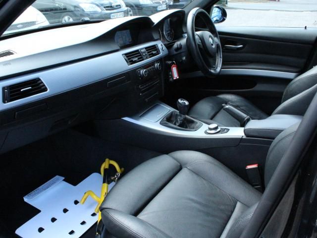 2008 BMW 3 SERIES 330D M SPORT 4dr Saloon 231 BHP image 5