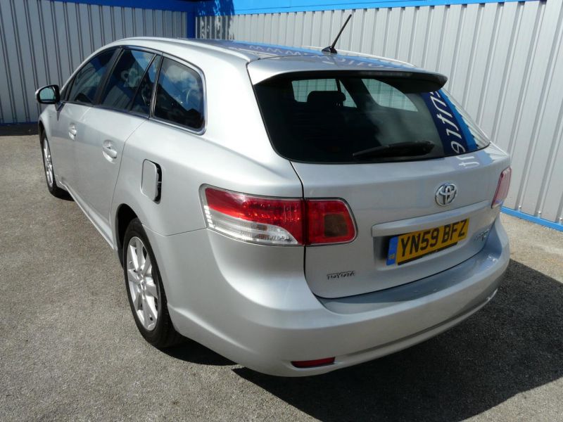 2009 Toyota Avensis D-Cat Tr ( ) image 9