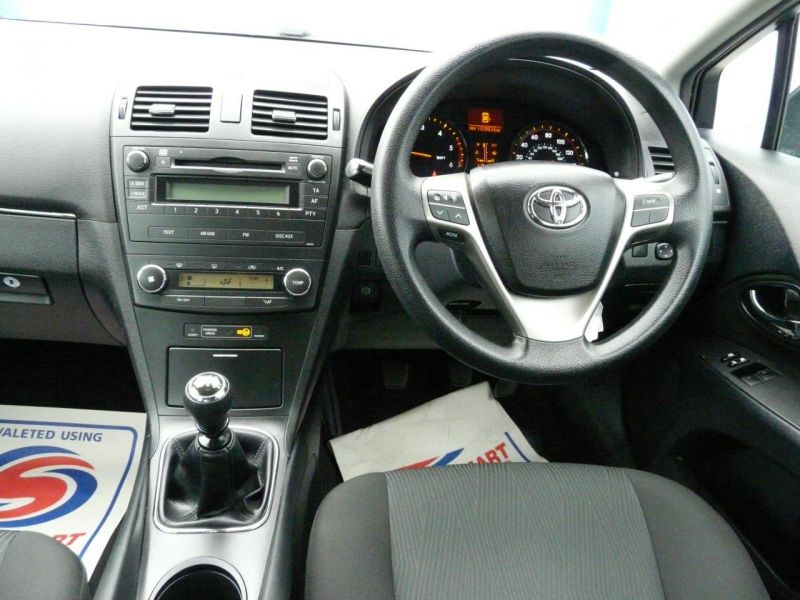 2010 Toyota Avensis D-4D T2 ( ) image 7