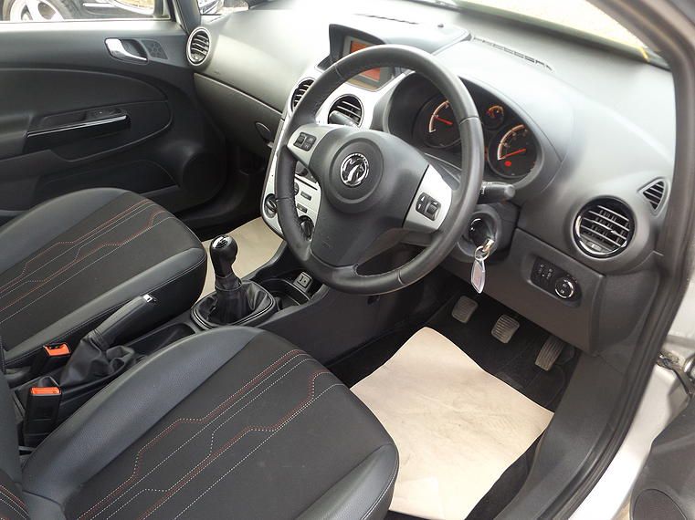 2012 Vauxhall Corsa 1.3 CDTi ecoFLEX 16v Active 5dr (a/c) image 6