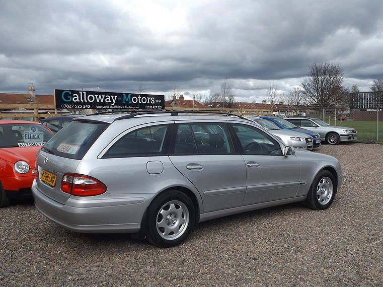 2004 Mercedes-Benz E Class 2.7 E270 CDI Classic 5dr image 2