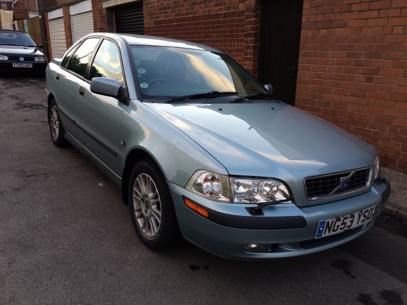 2003 Volvo S40 1.6 S image 1