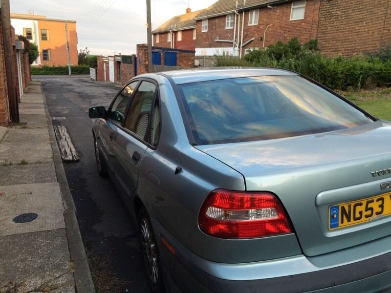 2003 Volvo S40 1.6 S image 2