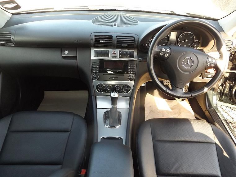 2005 MERCEDES-BENZ C CLASS 1.8 C180 KOMPRESSOR AVANTGARDE SE 4dr image 4
