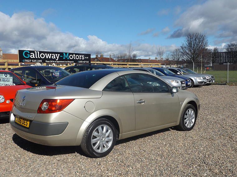 2006 RENAULT MEGANE 1.5 dCi DYNAMIQUE2dr image 4