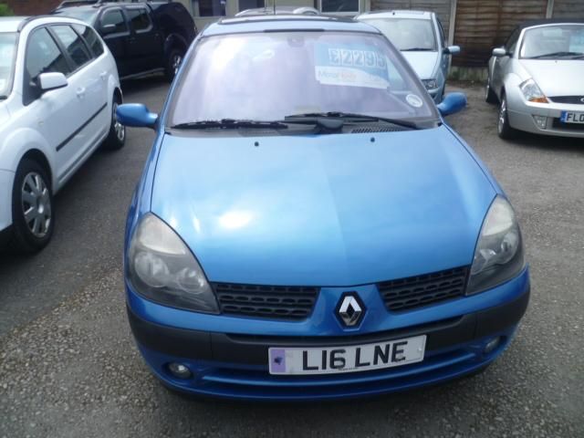 2003 Renault Clio 1.2 16V Dynamique 3dr [AC] image 1