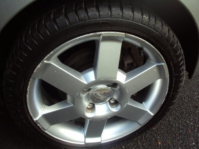 2004 Ford Streetka 1.6I 2DR image 7