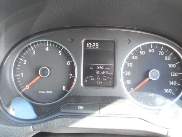 2010 Volkswagen Polo 1.2 Moda 5dr image 7