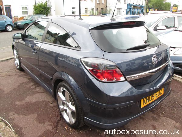 2009 VAUXHALL ASTRA 1.9 CDTi 16V SRi [150] image 3