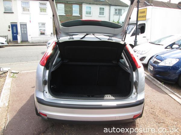 2007 FORD FOCUS 1.6 LX image 7