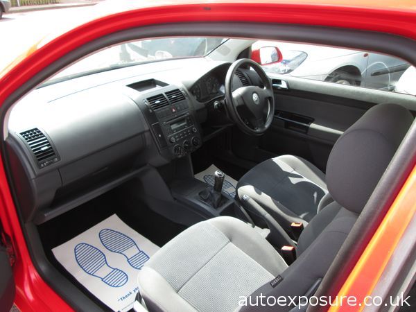 2007 VOLKSWAGEN POLO 1.4 SE 80 image 6