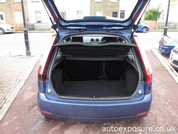 2006 FORD FIESTA 1.4 Zetec [Climate] image 6