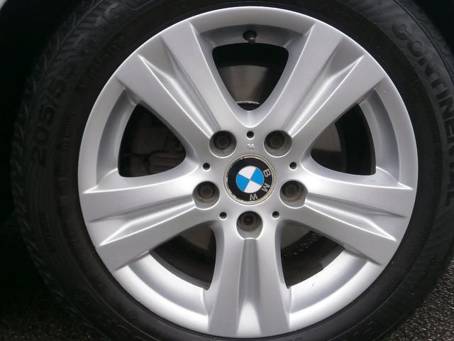 2008 BMW 1 SERIES 2.0 120d SE 3dr image 4