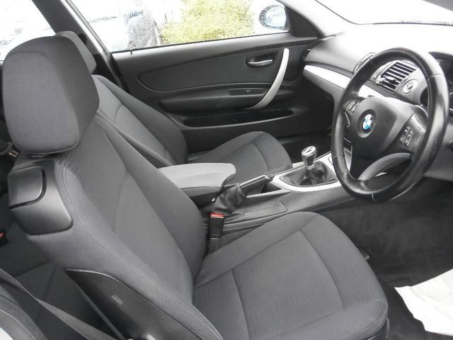 2008 BMW 1 SERIES 2.0 120d SE 3dr image 7