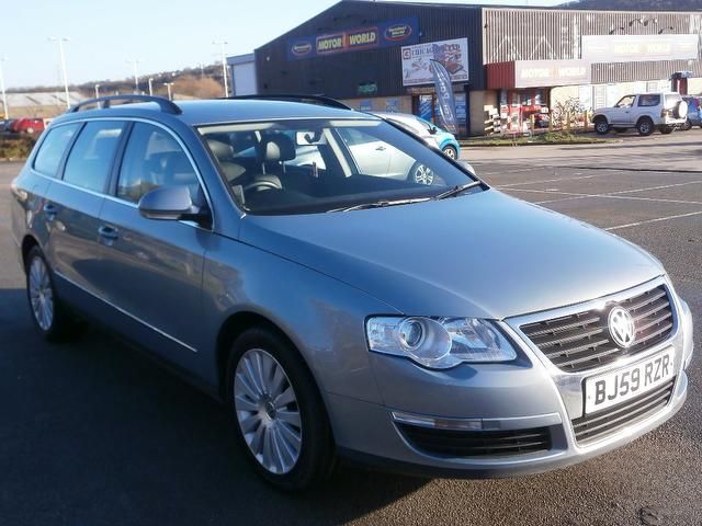 2009 Volkswagen Passat 2.0TDI Highline 5dr image 3