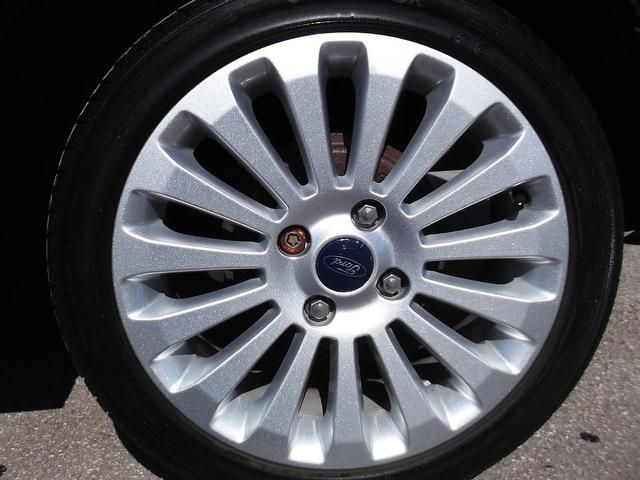2009 Ford Fiesta 1.4 Titanium 5dr image 6
