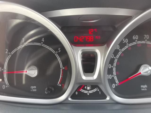 2009 Ford Fiesta 1.4 Titanium 5dr image 9