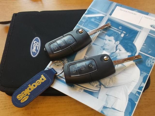 2009 Ford Fiesta 1.4 Titanium 5dr image 10