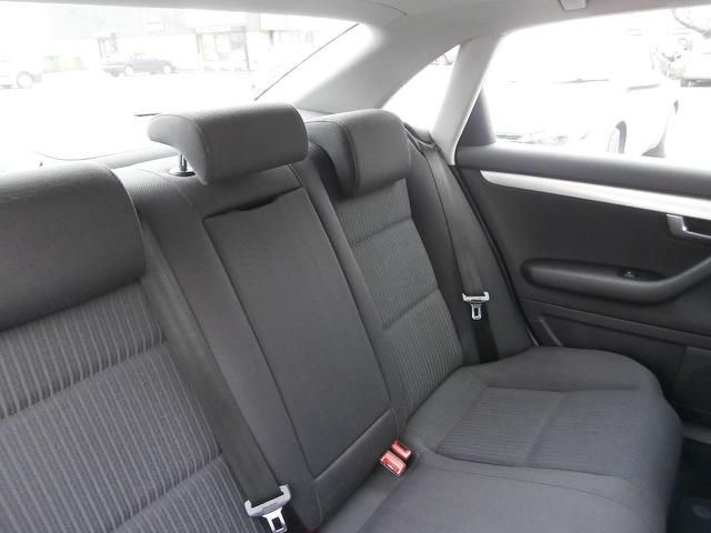 2005 Audi A4 2.0 TDI SE 4dr image 6