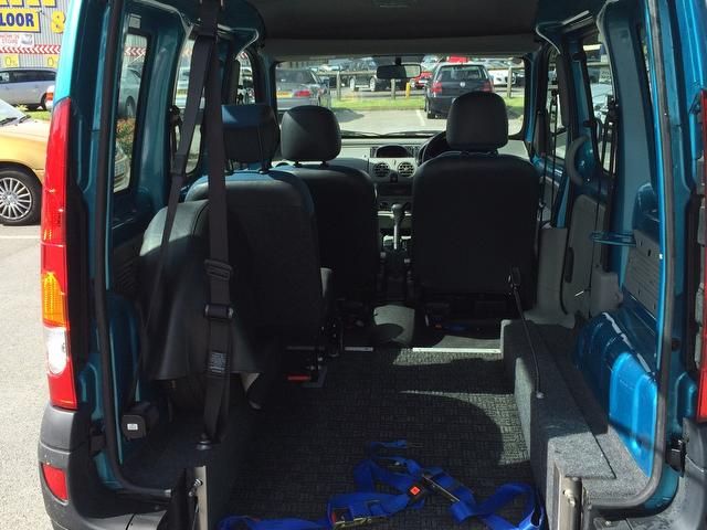 2008 Renault Kangoo 1.6 16v Authentique 5dr image 4